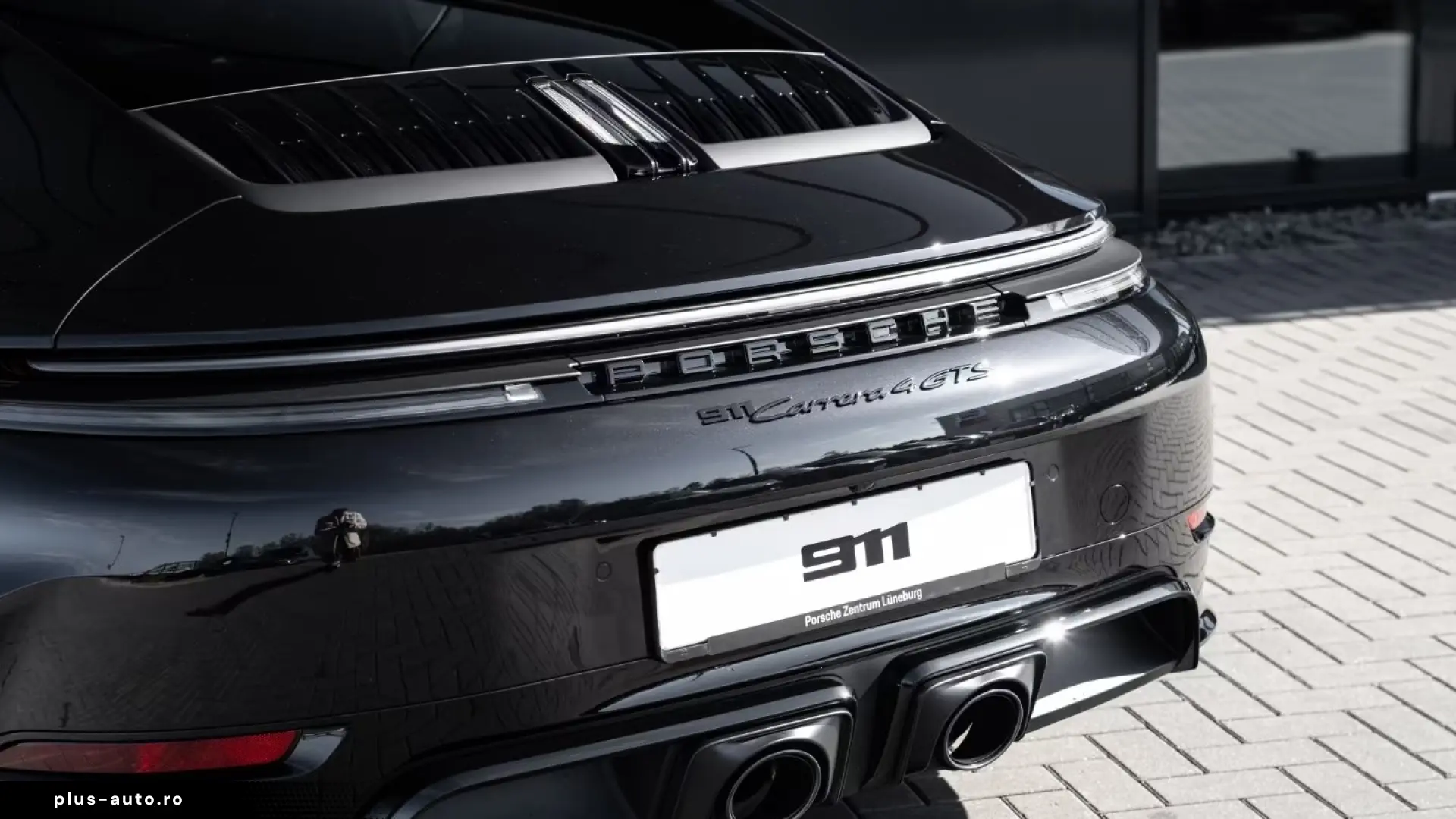 Porsche 992 911 Carrera 4 GTS Liftsystem-VA Sitzbelüftun