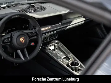 Porsche 992 911 Carrera 4 GTS Liftsystem-VA Sitzbelüftun