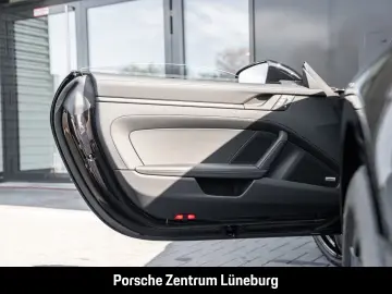 Porsche 992 911 Carrera 4 GTS Liftsystem-VA Sitzbelüftun