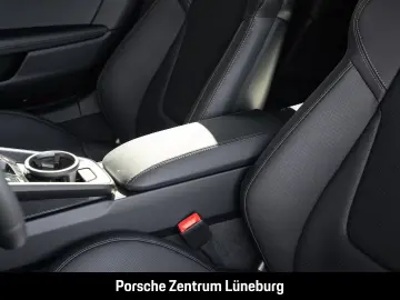 Porsche 992 911 Carrera 4 GTS Liftsystem-VA Sitzbelüftun