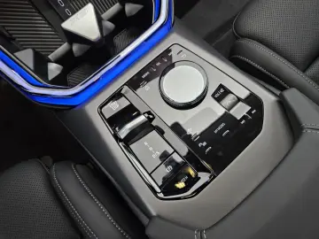 BMW X3 30e xDrive HUD AHK Harman Kardon Kamera