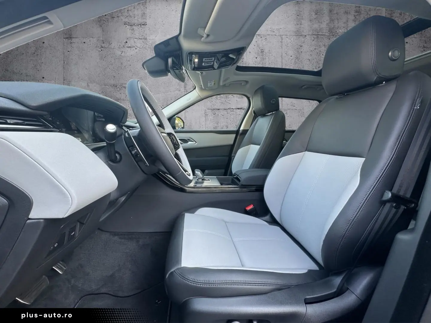LAND ROVER Range Rover Velar D300 Dynamic SE Pano BlackPack
