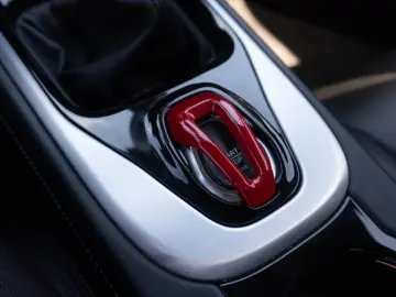 Lotus Emira First Edition - LIVRARE IMEDIATA!