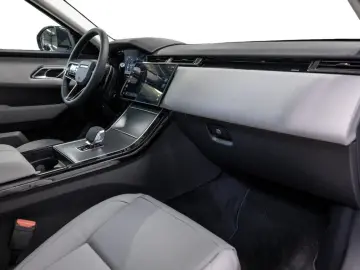LAND ROVER Range Rover Velar P250 Dynamic SE LED PANO 360