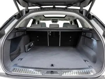 LAND ROVER Range Rover Velar P250 Dynamic SE LED PANO 360
