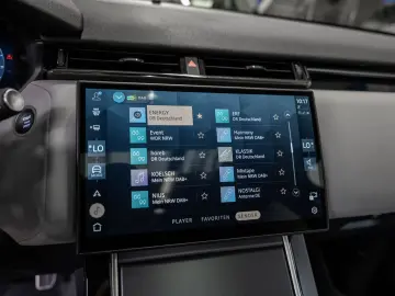 LAND ROVER Range Rover Velar P250 Dynamic SE LED PANO 360