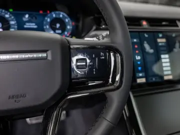 LAND ROVER Range Rover Velar P250 Dynamic SE LED PANO 360