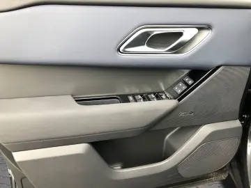 LAND ROVER Range Rover Velar P400e Dynamic SE Hybrid