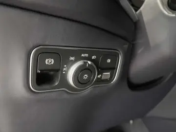 ASTON MARTIN DBX707 Black Interior & Exterior