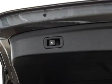 MERCEDES-BENZ GLE 350 de 4M AMG Line  AHK Cam MBUX B…