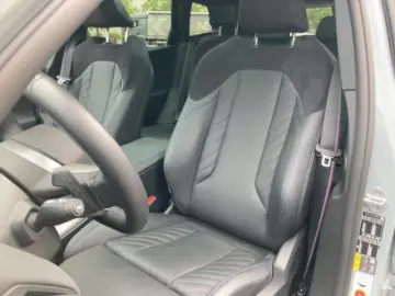 BMW X3 30e xDrive M-Sport-Pro Pano AHK 19 Iconic D HeadUp