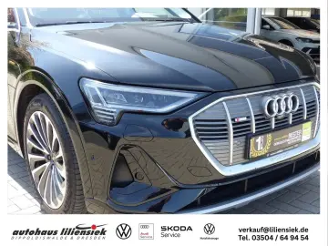 AUDI e-tron 55 quattro 300 KW S line B&O PANOD MASSAG