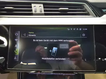 AUDI etron 55 S-Line AHK Pano-Dach Kamera Head-Up