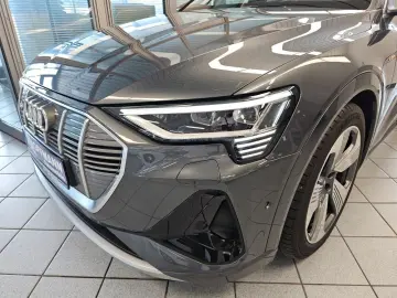AUDI etron 55 S-Line AHK Pano-Dach Kamera Head-Up