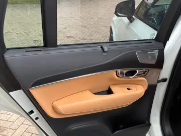 VOLVO XC90 Recharge T8 Ultimate Dark AWD