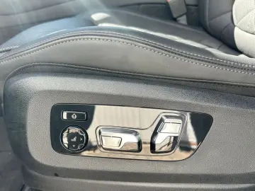 BMW X5 xDrive50e M Sport DA PA-Pro HK KomSi Pano AHK