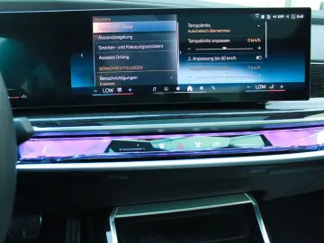 BMW 740d xDrive M Sport PanoSky Multi FondExperience