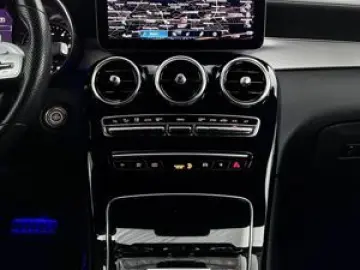 MERCEDES-BENZ GLC 220 d 4M COUPE AMG NIGHT KAMERA LEDER-ROT