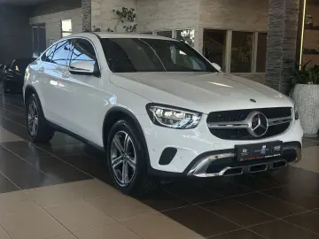 MERCEDES-BENZ GLC 220 d 4Matic Leder R.Cam Navi ACC SHZ LED