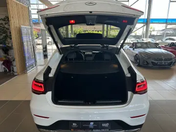 MERCEDES-BENZ GLC 220 d 4Matic Leder R.Cam Navi ACC SHZ LED
