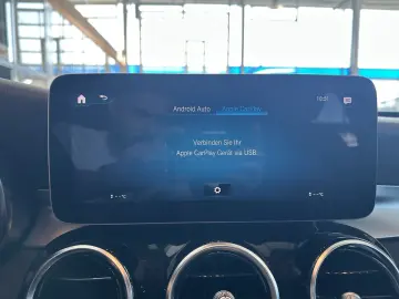 MERCEDES-BENZ GLC 220 d 4Matic Leder R.Cam Navi ACC SHZ LED