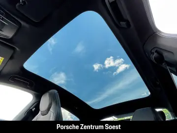 PORSCHE Taycan  Performancebatterie-Plus Panorama BOSE