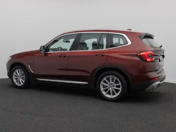 BMW X3 xD30e Laser Kamera HUD DAB HiFi AHK Komfort