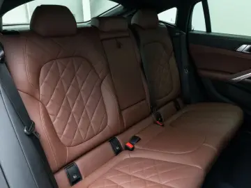BMW X6 xD30d M Sport Kamera Laser HUD DAB HiFi 21Zol