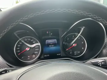 MERCEDES-BENZ V 300 d Edition Avantgarde lang AMG Pa…