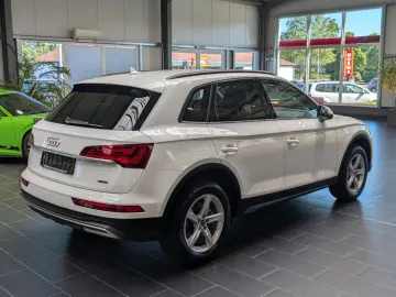 AUDI Q5 40 TFSI quattro S tronic 1.Hand
