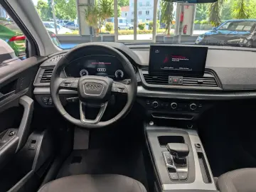 AUDI Q5 40 TFSI quattro S tronic 1.Hand