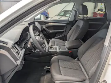 AUDI Q5 40 TFSI quattro S tronic 1.Hand