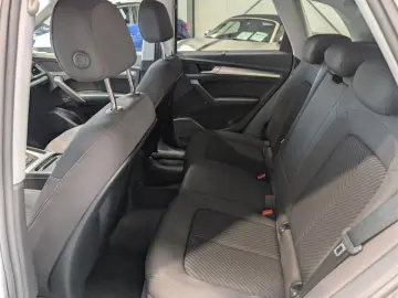AUDI Q5 40 TFSI quattro S tronic 1.Hand