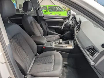 AUDI Q5 40 TFSI quattro S tronic 1.Hand