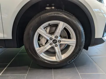 AUDI Q5 40 TFSI quattro S tronic 1.Hand