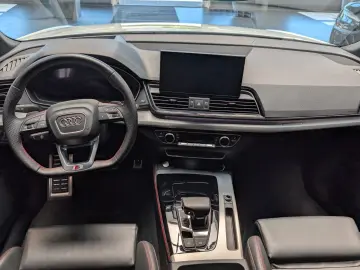 AUDI Q5 40 TDI Sportback quattro S line 8-fach
