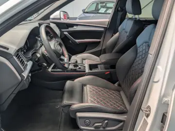 AUDI Q5 40 TDI Sportback quattro S line 8-fach