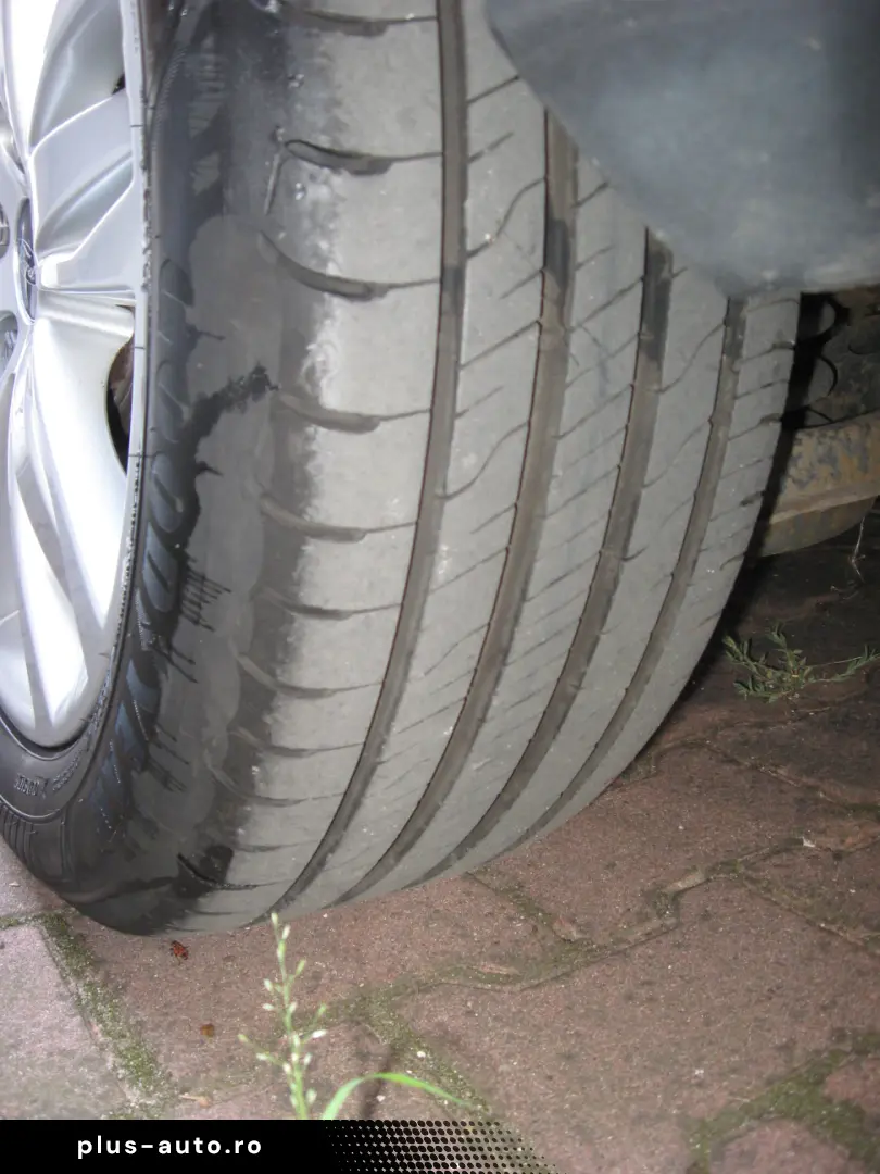 Ford Focus 2012 benzina 125 cai  mauala  RO unic proprietar