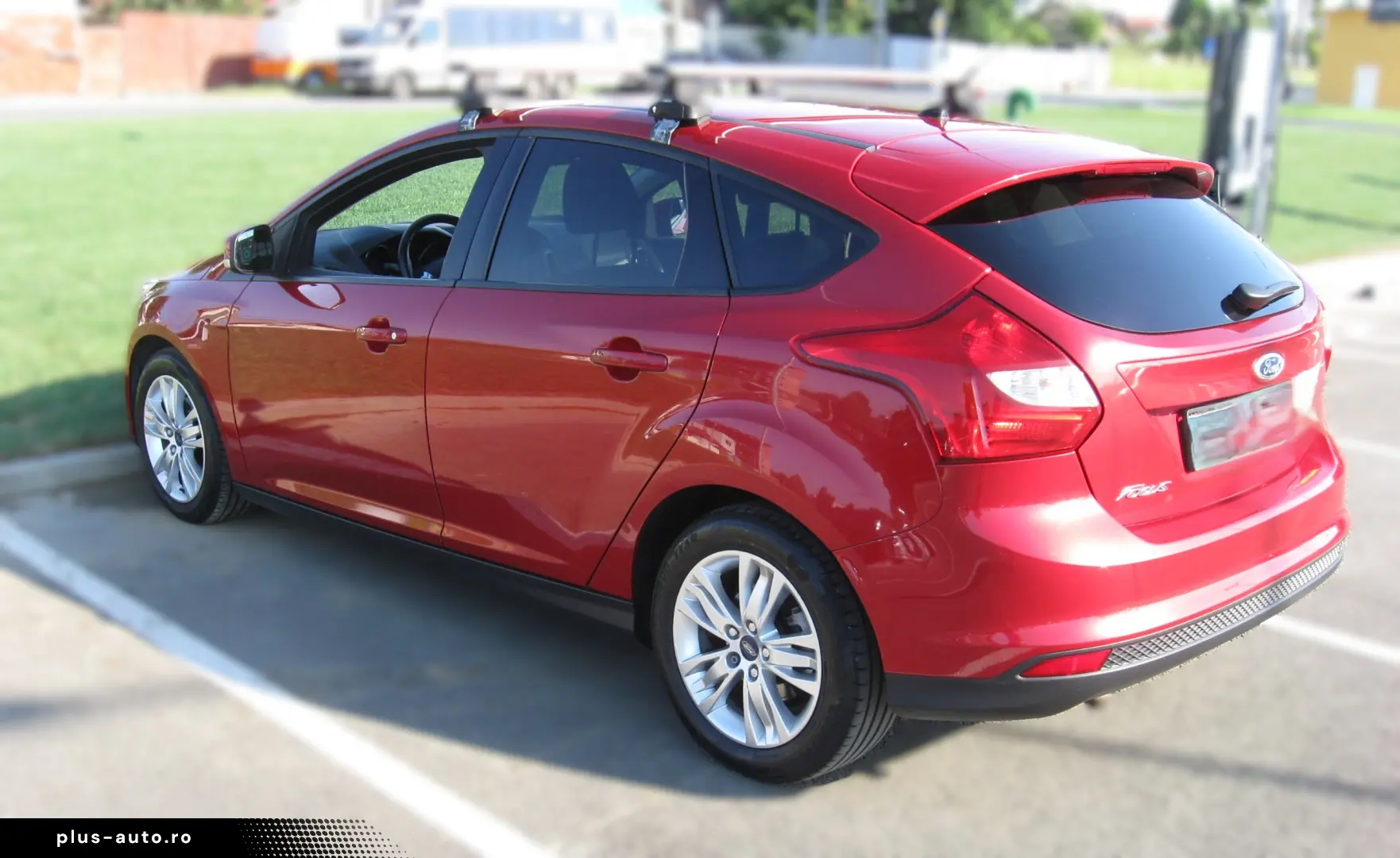 Ford Focus 2012 benzina 125 cai  mauala  RO unic proprietar