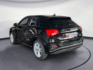 AUDI Q2 S line 40 TFSI quattro S tronic AHK RFK LED