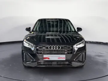AUDI Q2 S line 40 TFSI quattro S tronic AHK RFK LED