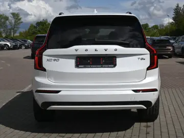 VOLVO XC90 T8 AWD Plus Dark PANO 360  HuD H&K ACC