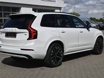 VOLVO XC90 T8 AWD Plus Dark PANO 360  HuD H&K ACC