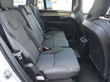 VOLVO XC90 T8 AWD Plus Dark PANO 360  HuD H&K ACC