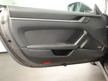 PORSCHE 992 Carrera 4 APPROVED SCHECKHEFT TOPPP