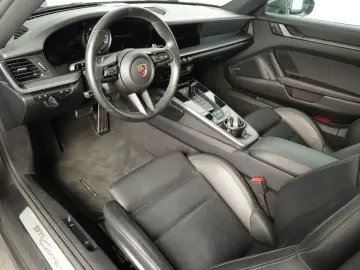 PORSCHE 992 Carrera 4 APPROVED SCHECKHEFT TOPPP