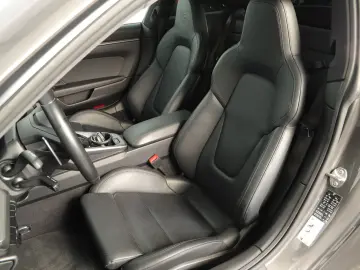 PORSCHE 992 Carrera 4 APPROVED SCHECKHEFT TOPPP