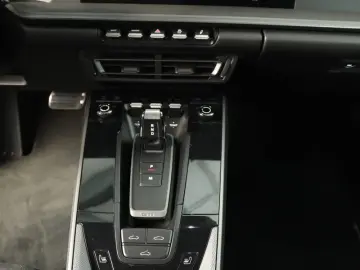 PORSCHE 992 Carrera 4 APPROVED SCHECKHEFT TOPPP