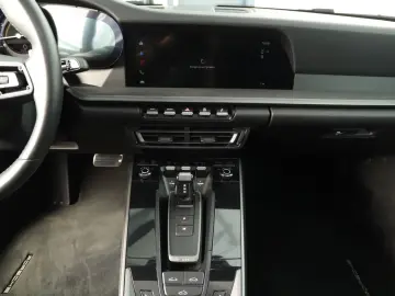 PORSCHE 992 Carrera 4 APPROVED SCHECKHEFT TOPPP