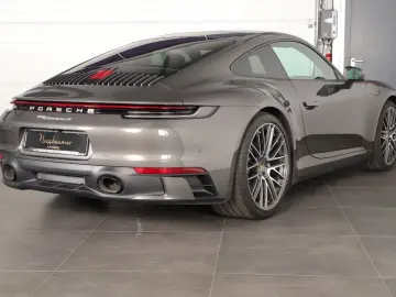 PORSCHE 992 Carrera 4 APPROVED SCHECKHEFT TOPPP